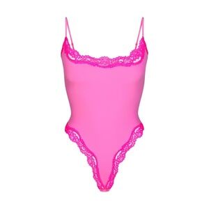 SKIMS fits everybody lace bodysuit NWOT